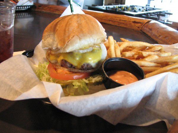 Lue's Cheeseburger